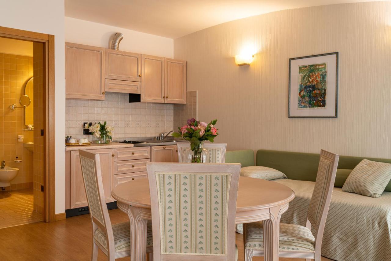 Soave Roxy Apartments Eksteriør billede